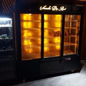 Dry Aged Dolabı Veranda